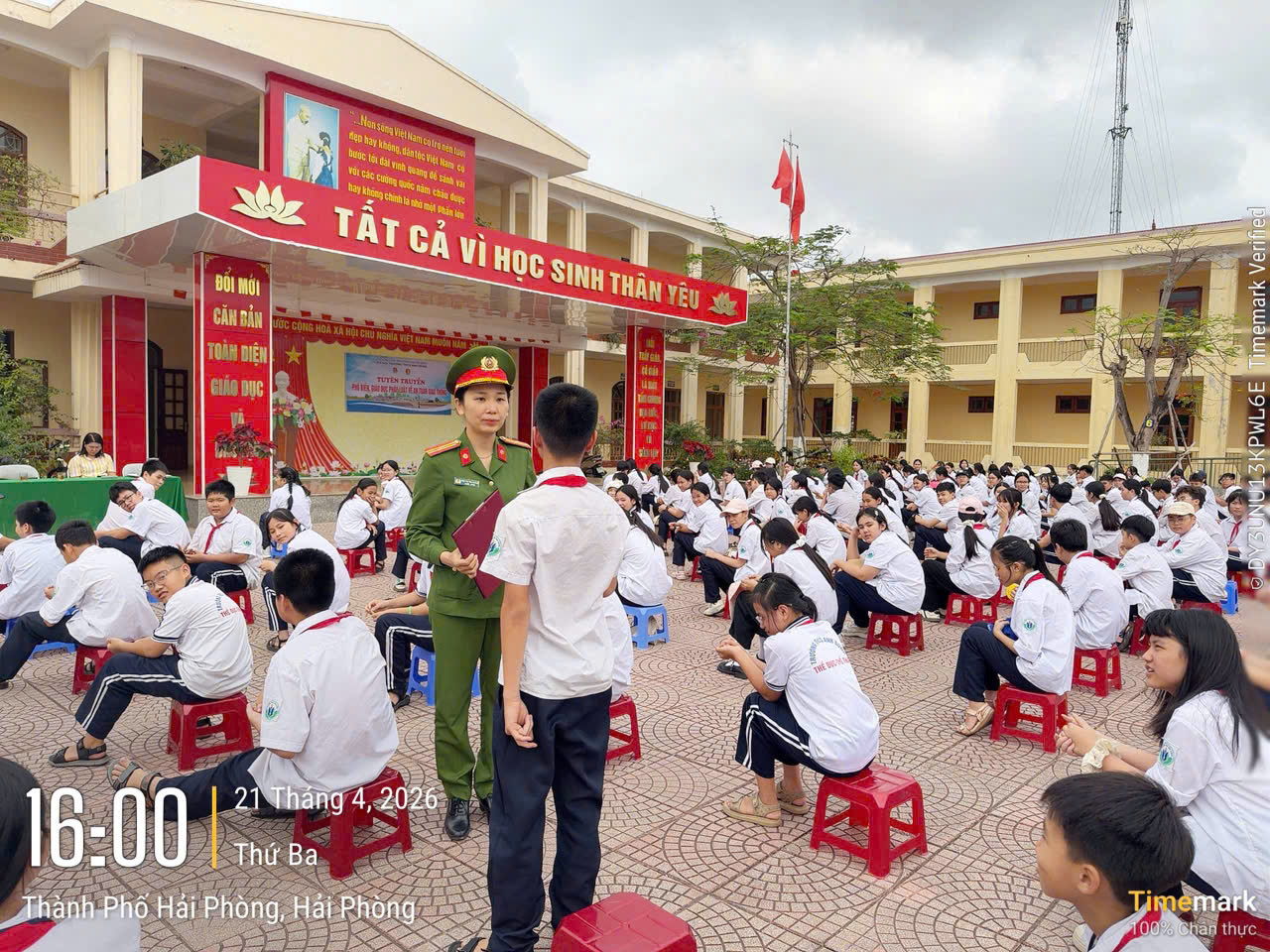 Công an phường Hưng Đạo: Tăng cường tuyên truyền pháp luật về an toàn giao thông cho học sinh